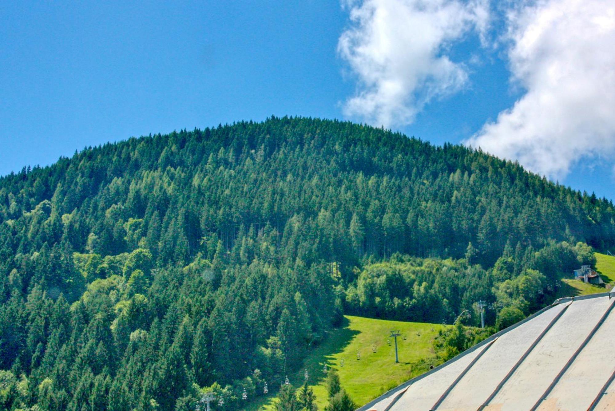 - By Alpen